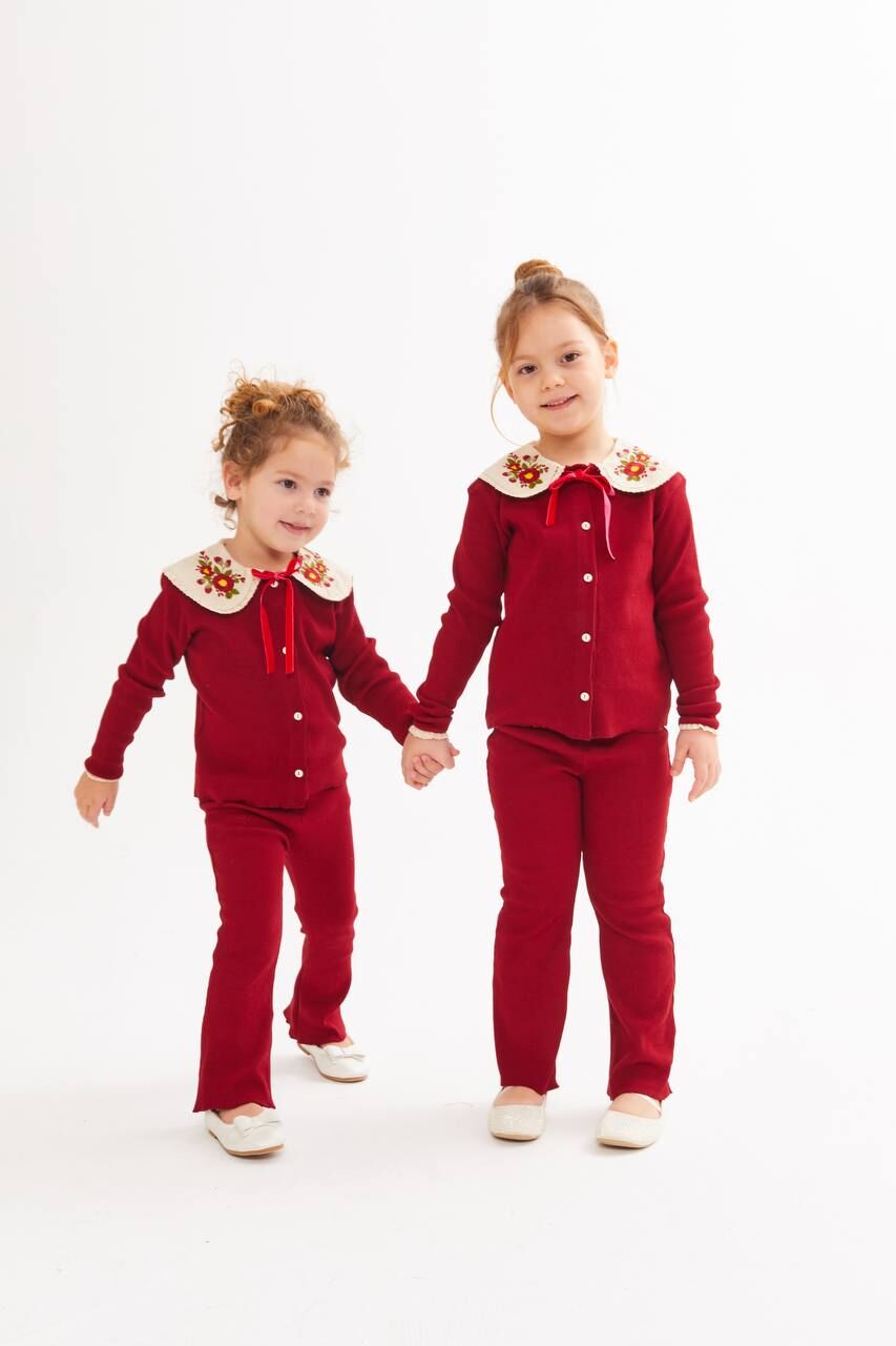 Yaka işlemeli kaşkorse takım bordo