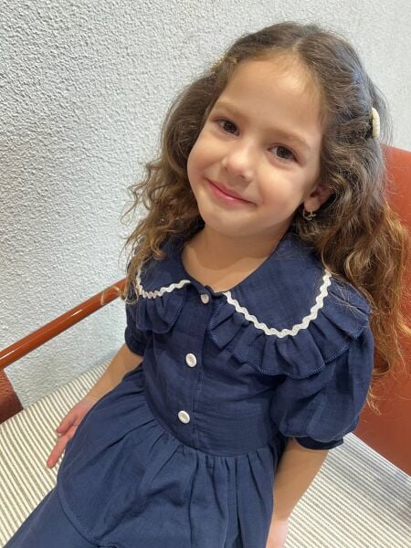 Yaka detaylı lacivert müslin takim