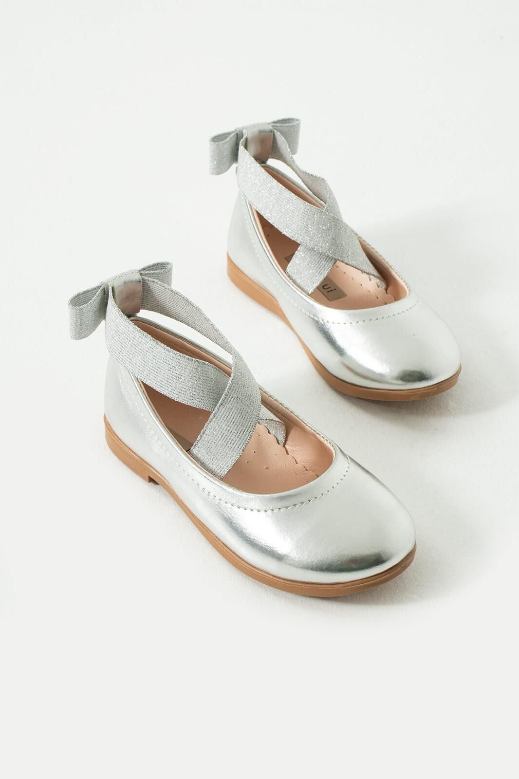 Sim bantlı gümüş rugan babet