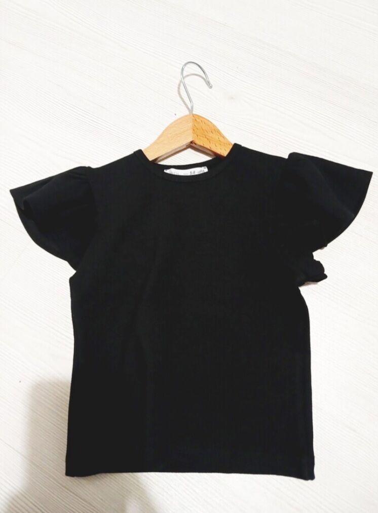 Siyah fırfır detaylı kaşkorse bluz