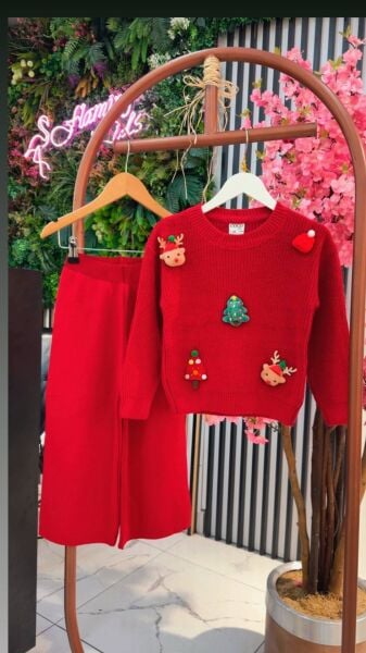 Yeni yıl triko takım kırmızı