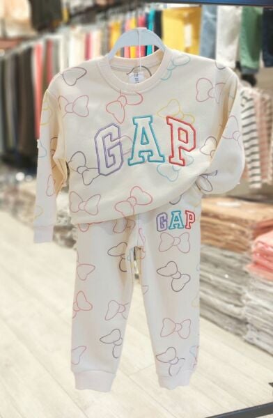 Fiyonk baskılı eşofman takımı