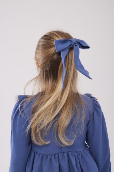 Kanaviçe işlemeli mavi elbise (toka dahil) 7/8 yaş