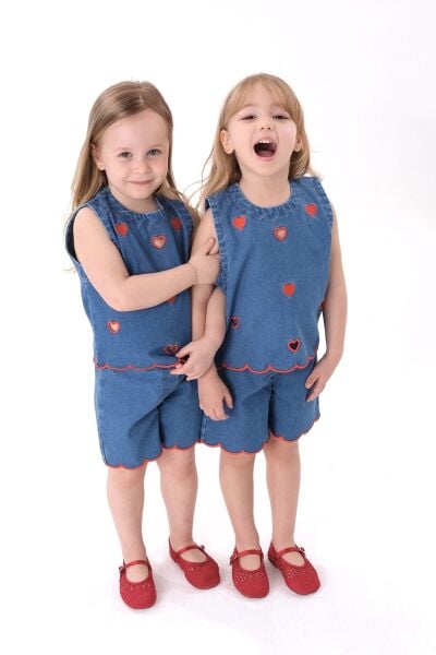 Kalpli denim şortlu takım
