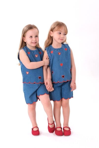 Kalpli denim şortlu takım
