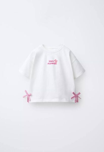 Tiny flower basic tshirt