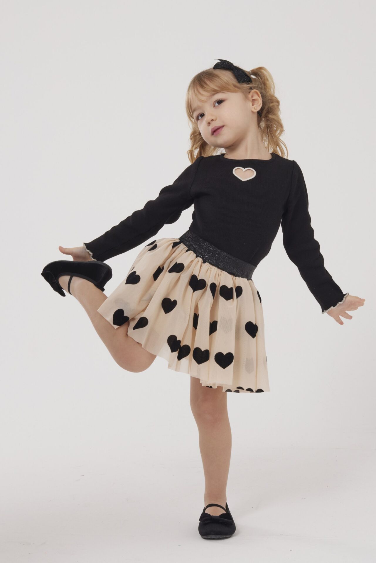 Kalpli tütü etek takım siyah