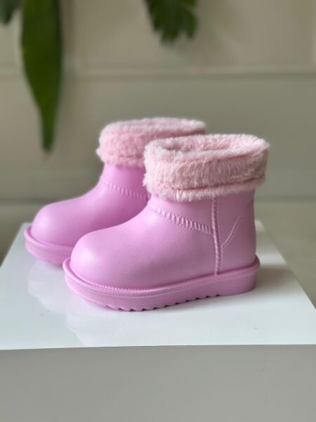 Kürklü bot Pembe