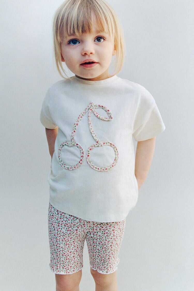 Kiraz işlemeli biker taytlı takım