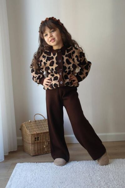 Triko leopar pantolonlu takım