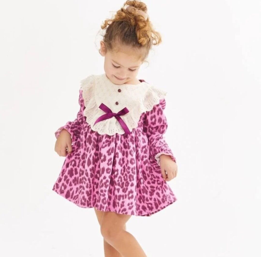 Fisto detaylı leopar elbise Pembe