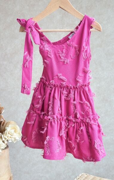 Tek kol Pembe elbise