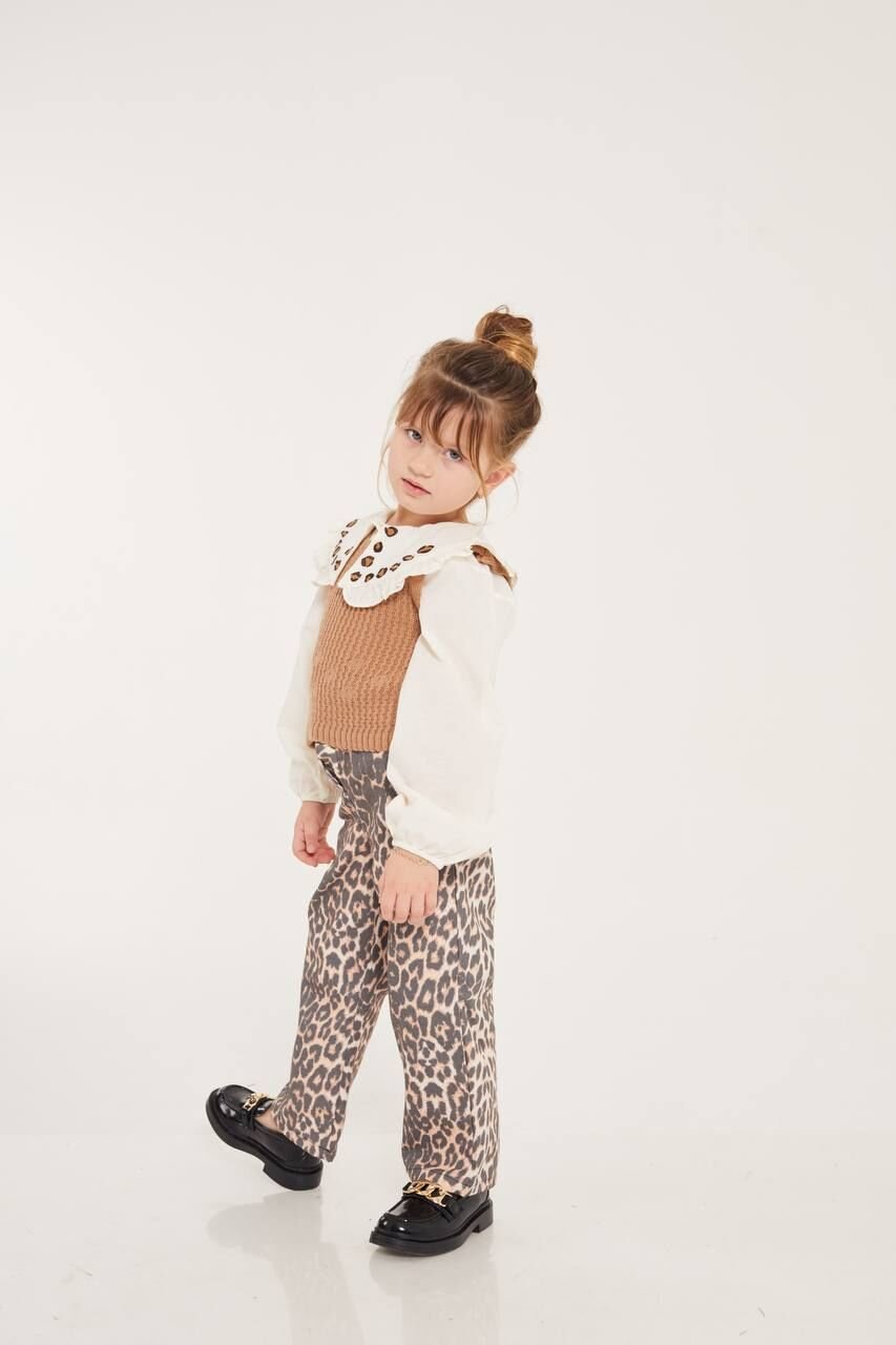 Yaka detaylı üçlü leopar set pantolonlu