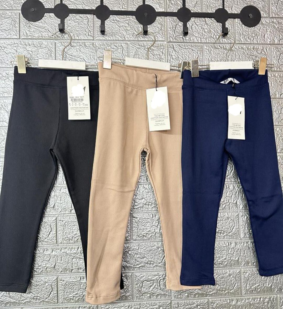 Siyah şardonlu tayt