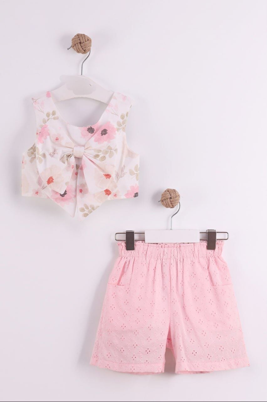 Çiçek detaylı fisto şortlu takım pembe