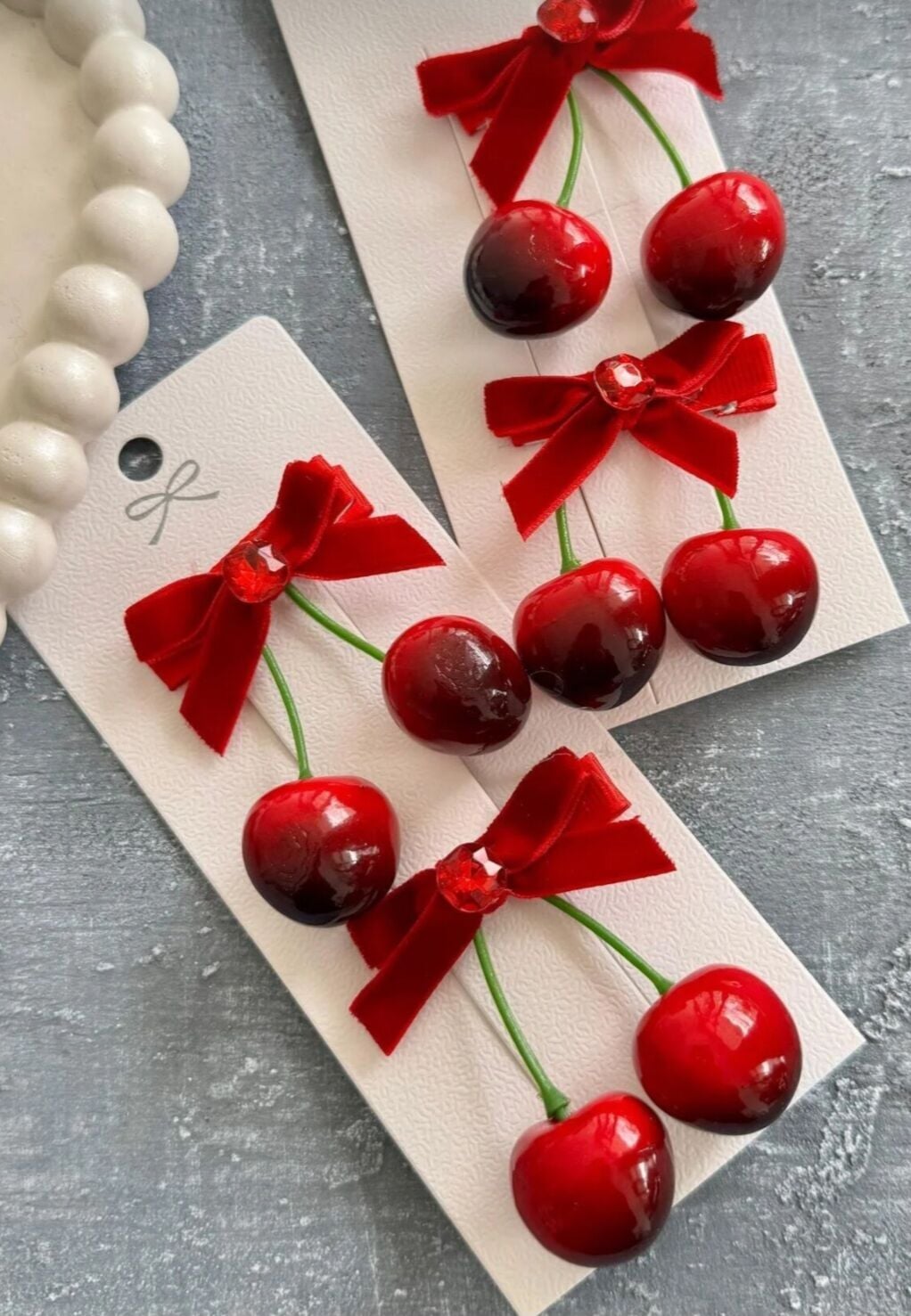 Kirazlı pens toka (ikili)