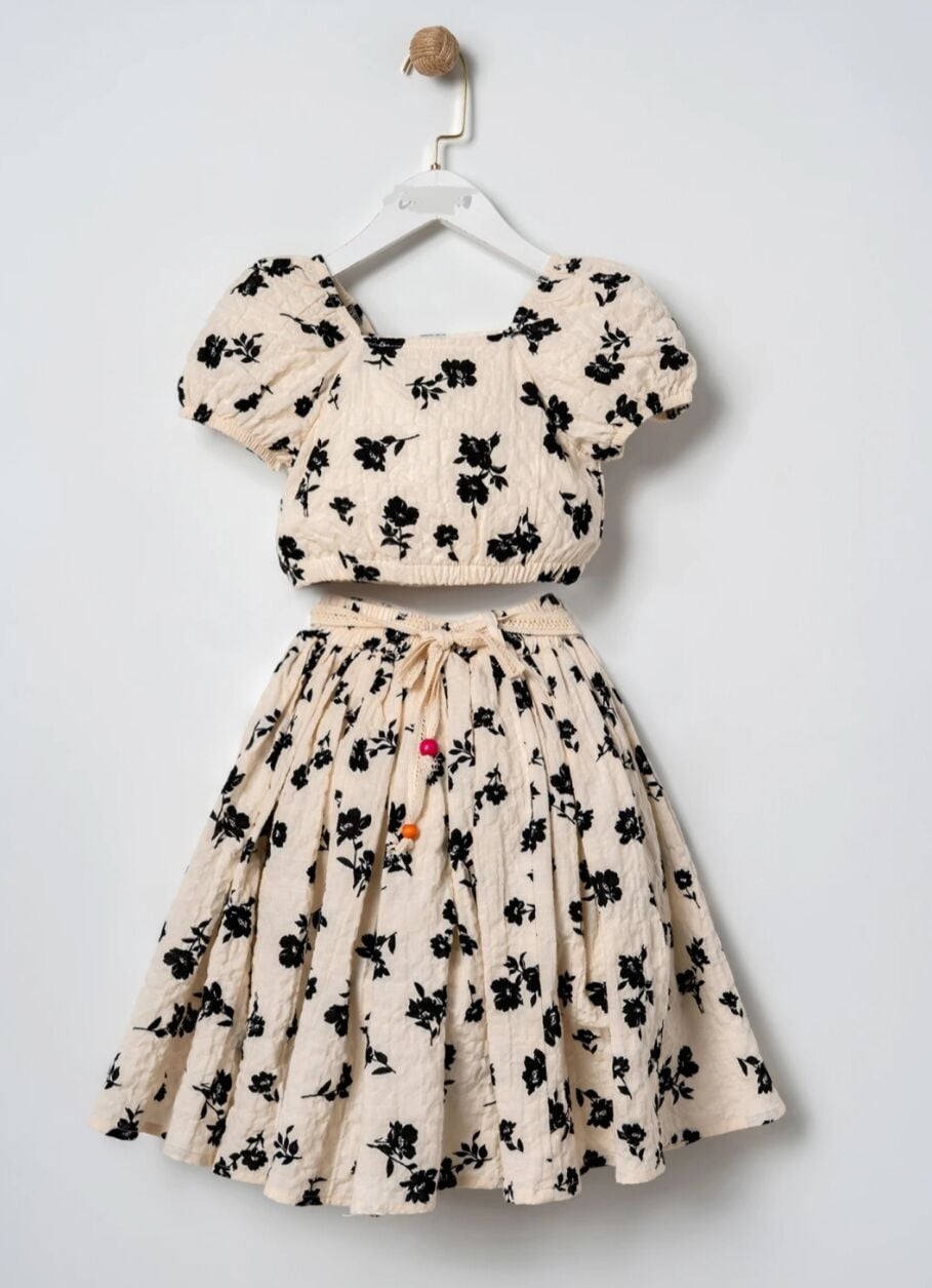 Çiçekli müslin takım