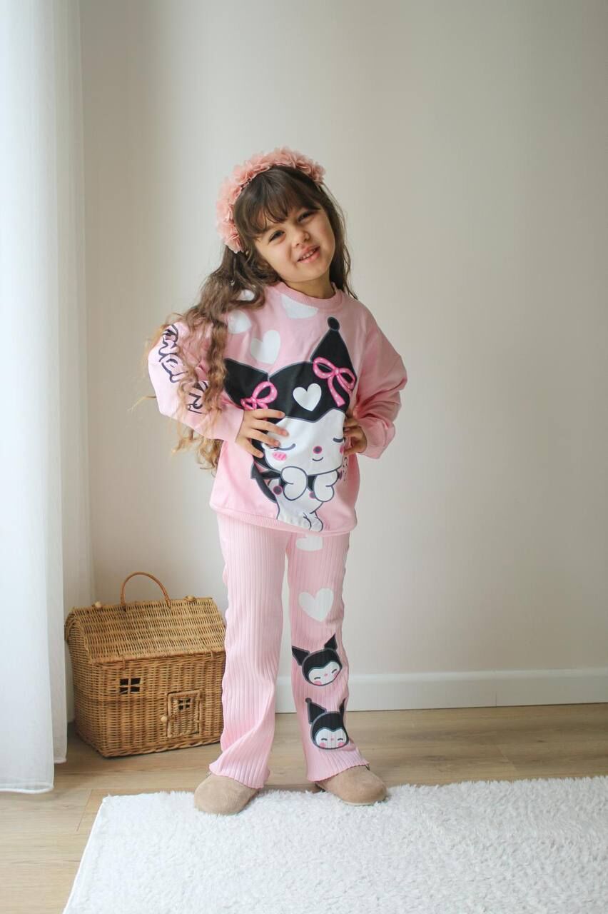 Kuromi taytlı takım