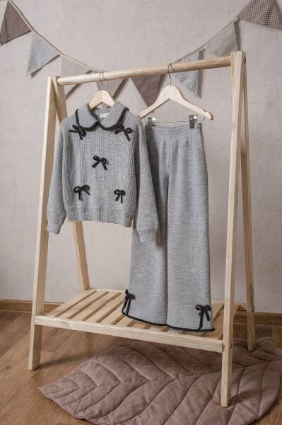 Fiyonk aplikeli triko takım gri