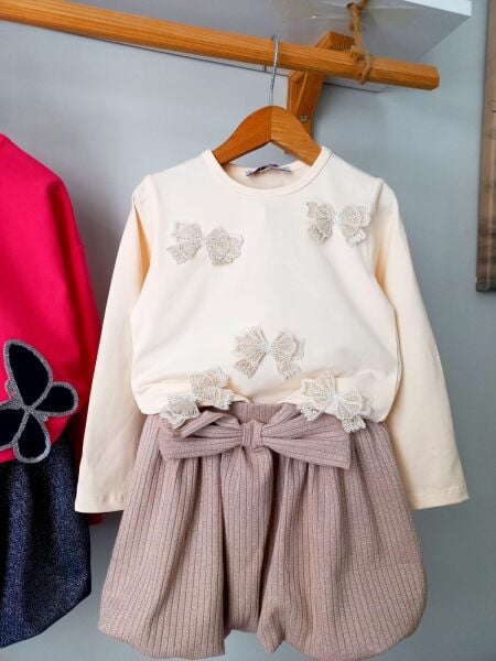 Fiyonk aplikeli balon etek takim