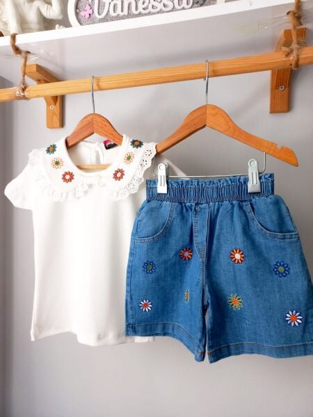 Cicek nakış işlemeli şortlu takım