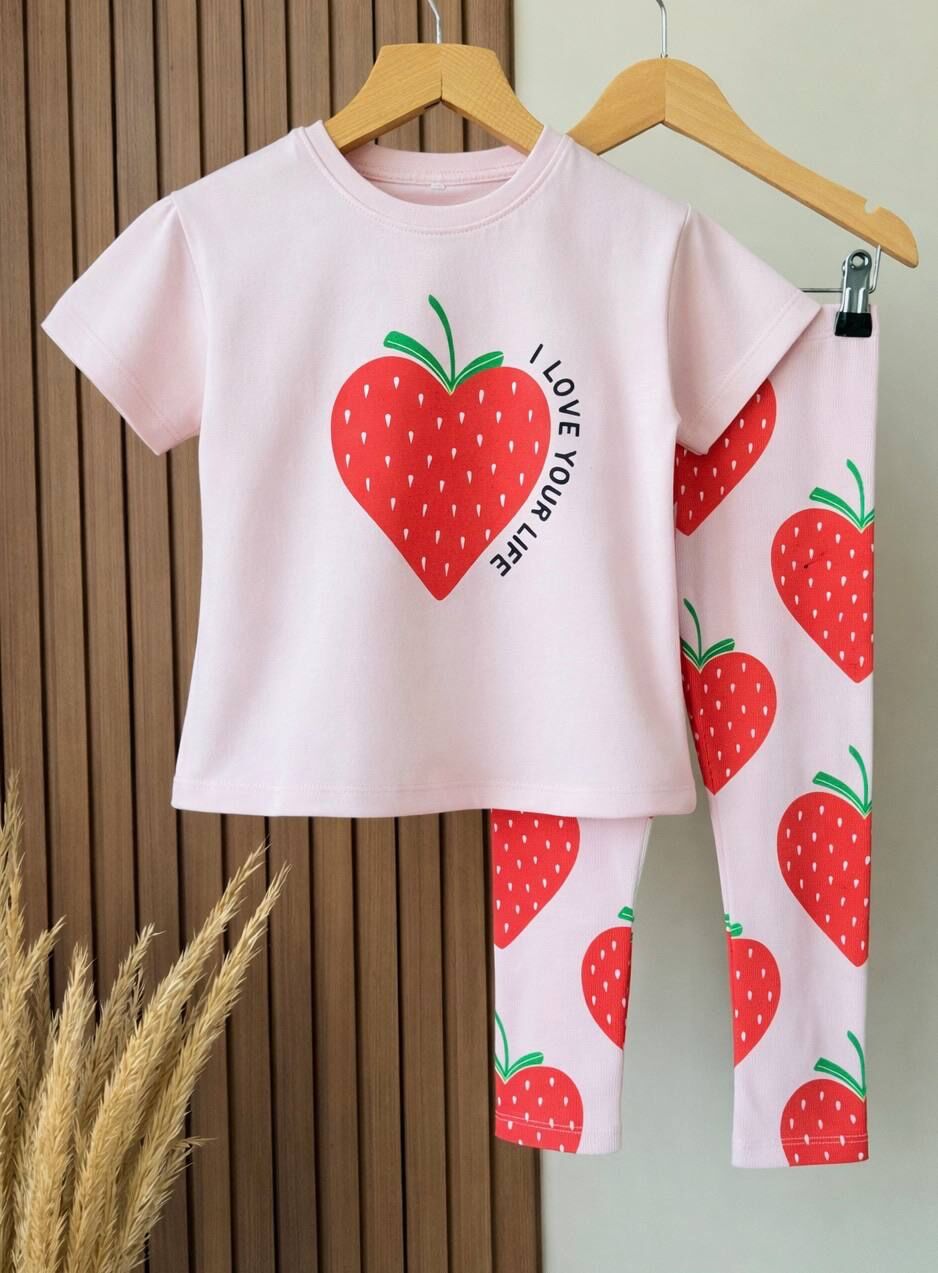 Çilek baskılı taytlı takım