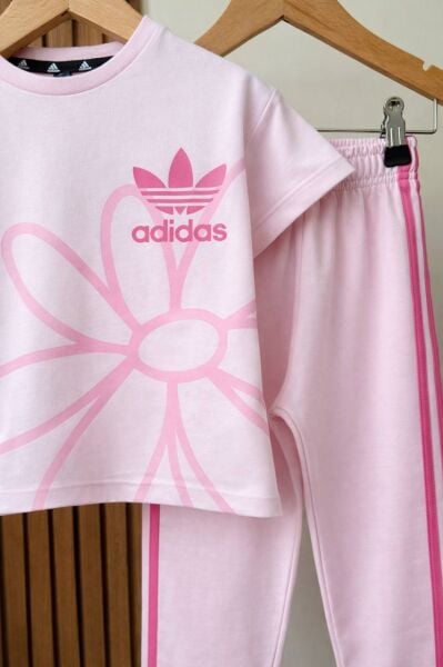 Çiçek baskılı eşofman takımı Pembe