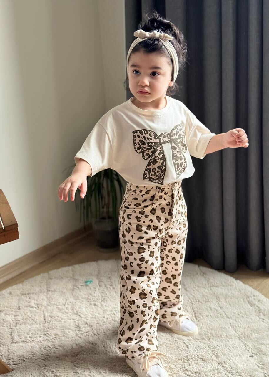 Leopar denim takım krem