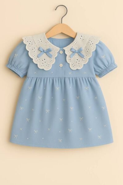 Fiyonk işlemeli mavi elbise