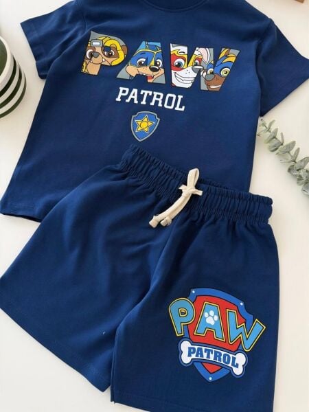 Karakter baskılı lacivert şortlu takım