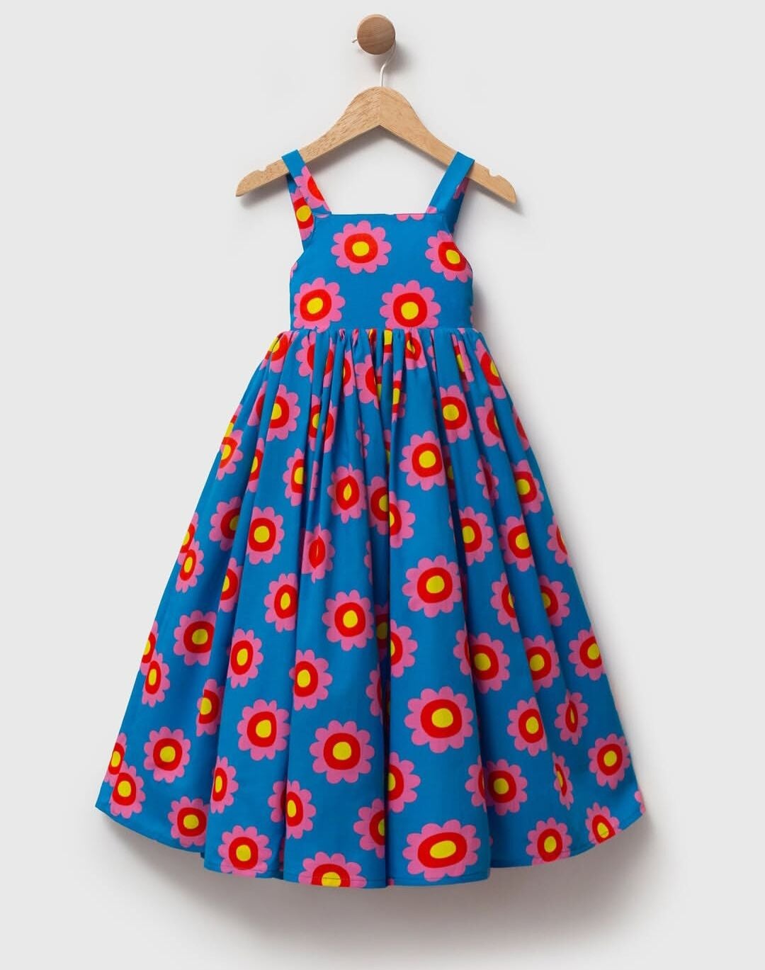 Papatyalı mavi elbise