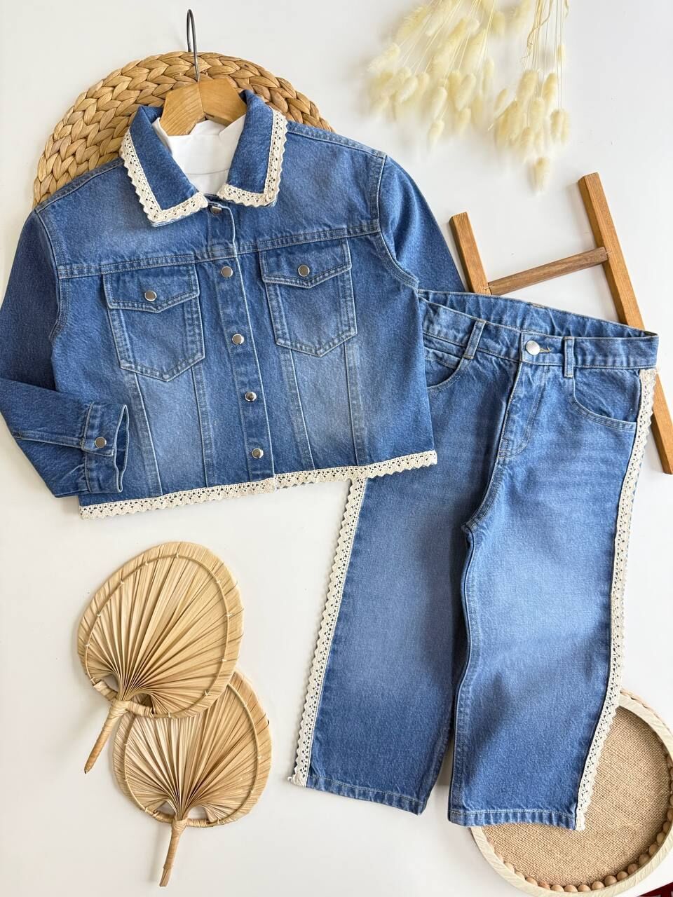 Fisto detaylı denim takım