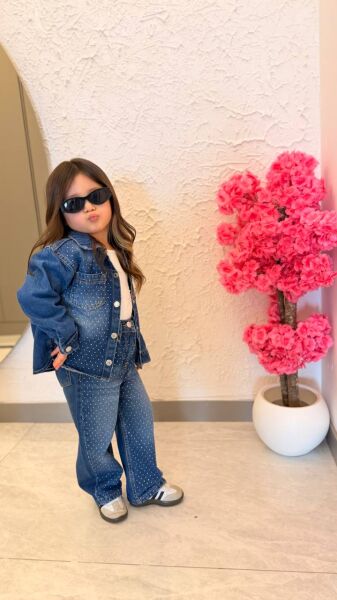 Taş işlemeli denim takım