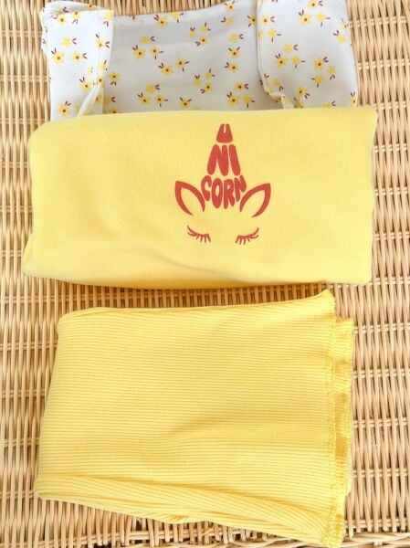 Unicorn gömlek detaylı takım sarı