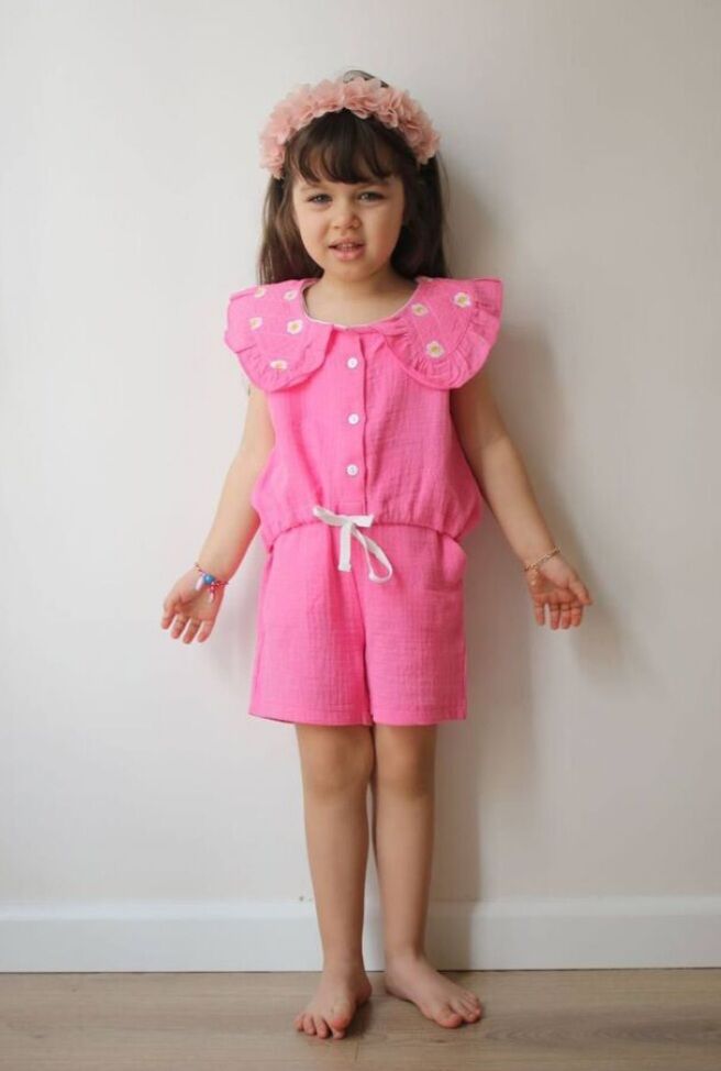 Çiçek işlemeli müslin takım pembe